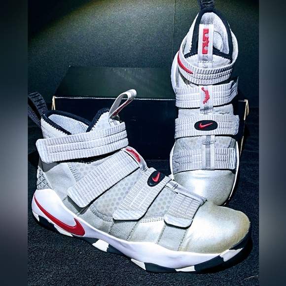 **Nike** --LeBron Soldier 11-- 'Silver Bullet'... - Picture 8 of 10